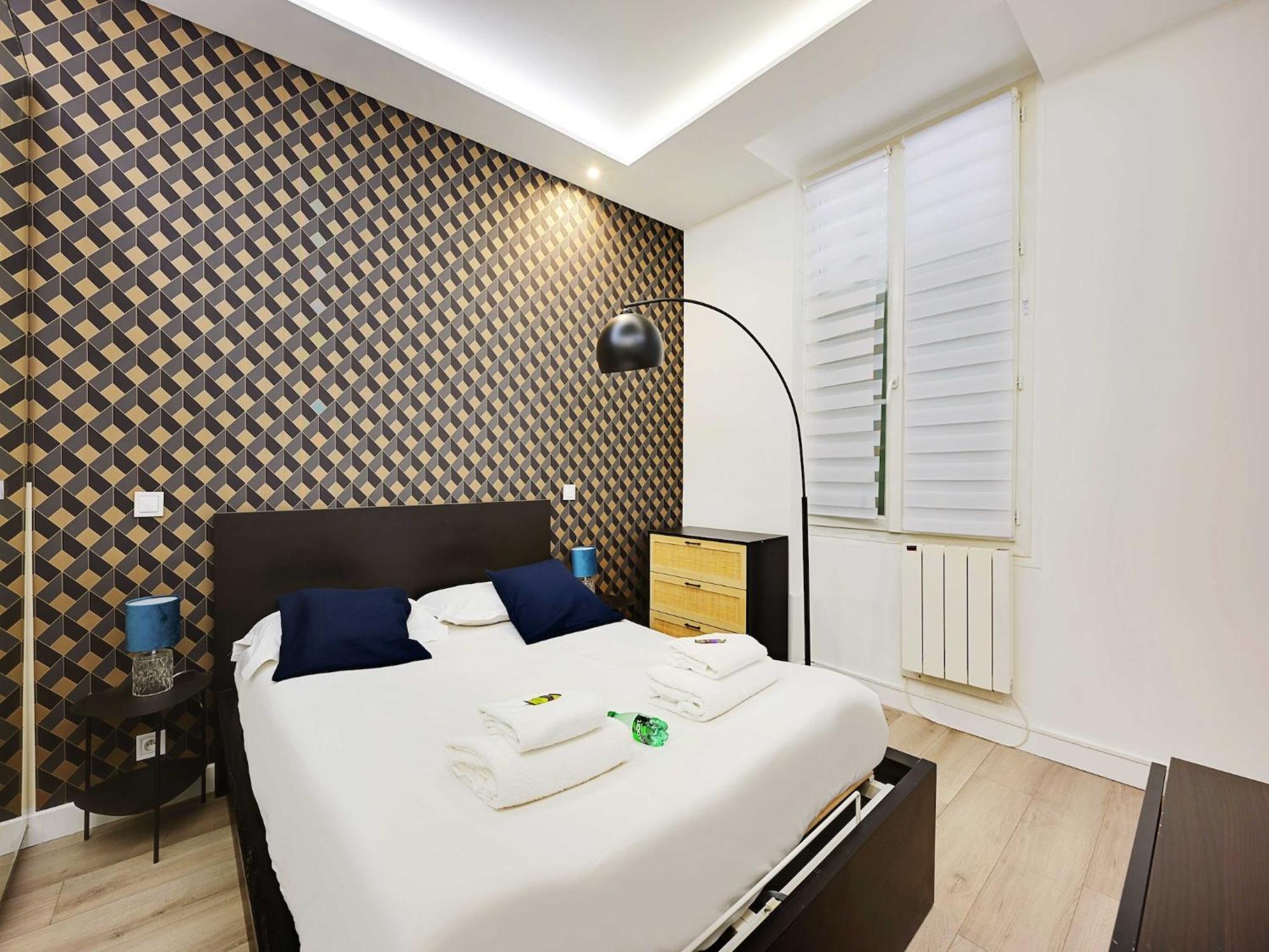 Beautiful Marais Bastille Apartment